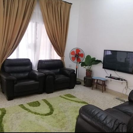Che Na Homestay Pontian Pontian Kecil Extérieur photo